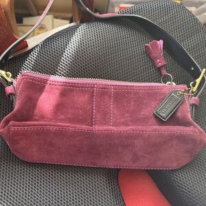 Vintage Coach Y2K 7470 Hamptons Purple / Plum Suede Demi Baguette Shoulder Bag